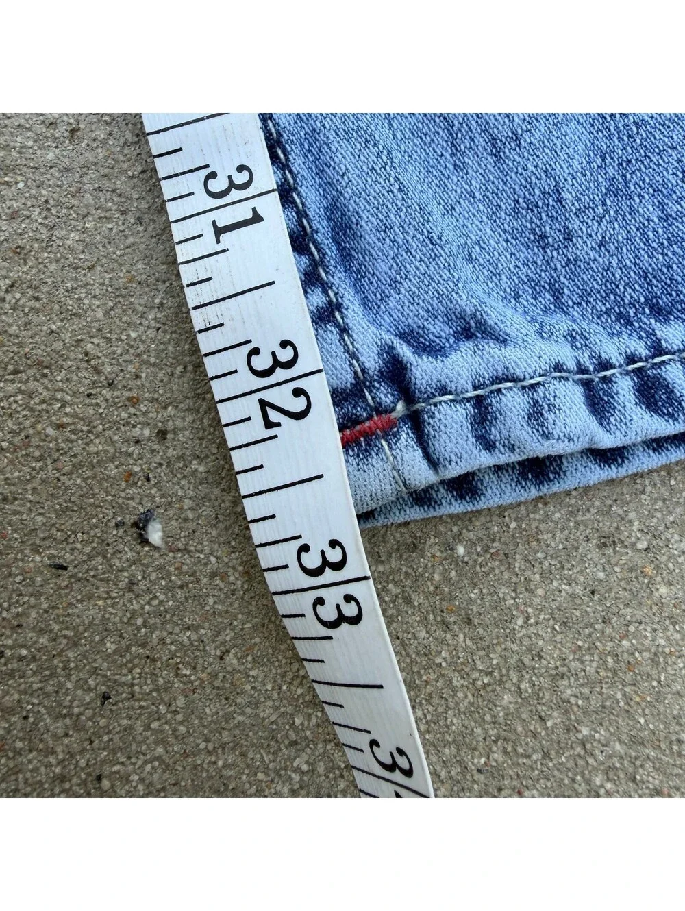 True Religion Men's Straight Section Jeans Light Blue Denim Size 34x32